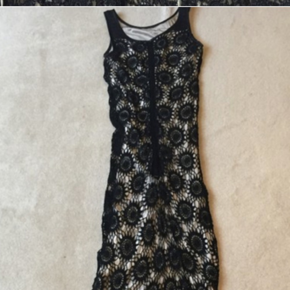 Black fitting dress
